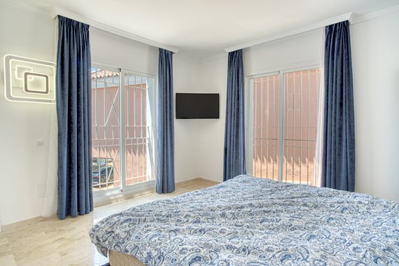 B98Le8~d7M9k3DegpEFZhS0lI_F8U4XZVz~HWxt~mGgYekxX9nCAxh0ZipZlAjNxEM6s1ur~IyRoHk21zVXx39XWT2D8x78s4iITLxL1c05xxvJC6vj1yaktMmD7W~AWqUoZ2wkzrjDQg66QFesk image