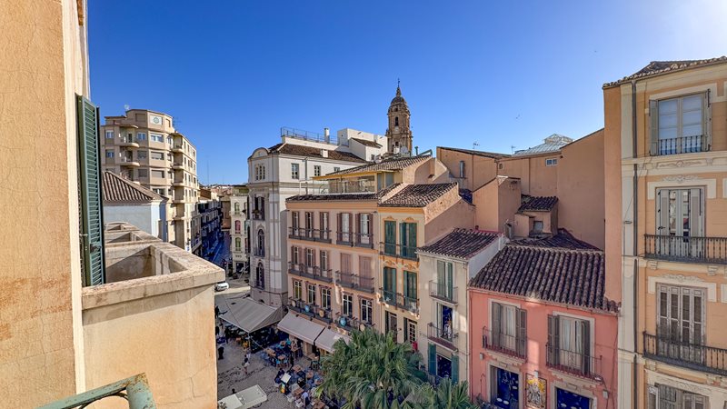 Elegant modernisierte Wohnung im historischen Zentrum von Malaga